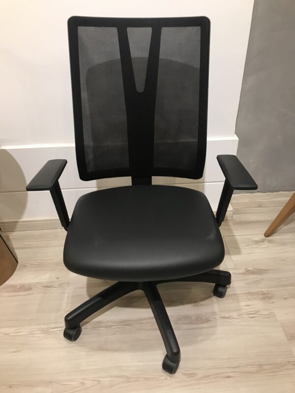 Cadeira Star Presidente ( Promoção Pronta Entrega com acabamentos conforme foto ) - Image 3