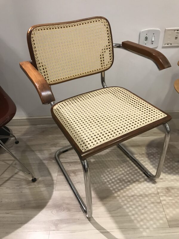 Cadeira Cesca Com Braço ( Promoção Pronta Entrega com acabamentos conforme foto  )